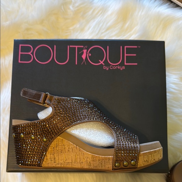 Corkys Brown Wedge Sandals with Slingback Design - Picture 4 of 9